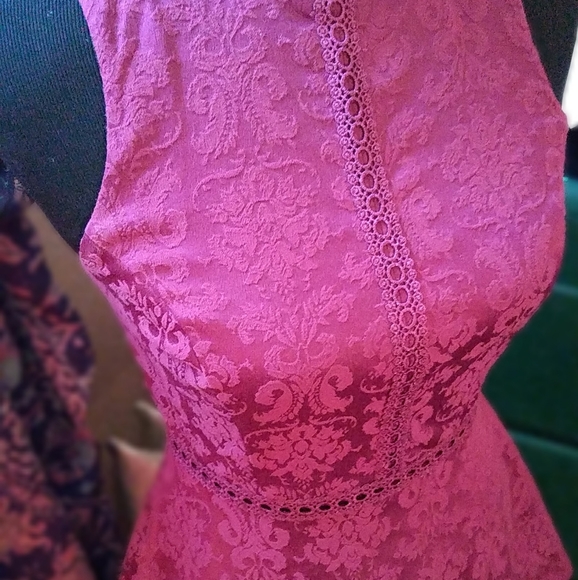 Floral Damask Patterned Dress - Picture 1 of 2